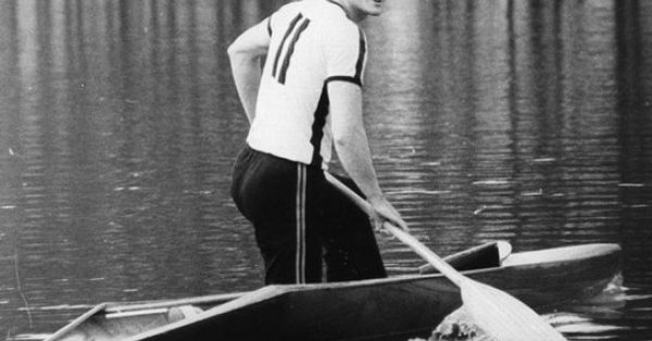 Любомир Янков Любенов е известен български състезател по кану. Роден