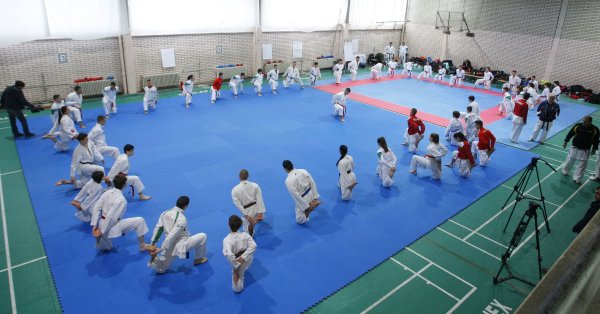 Александра Стублева спечели сребърен медал в категория над 68 кг