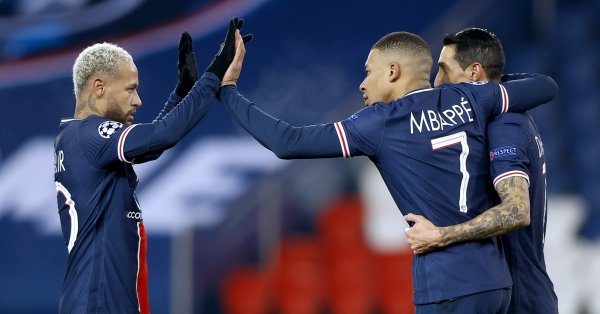 Французинът подобри постижението на Лионел Меси в Шампионска лига Аржентинецът