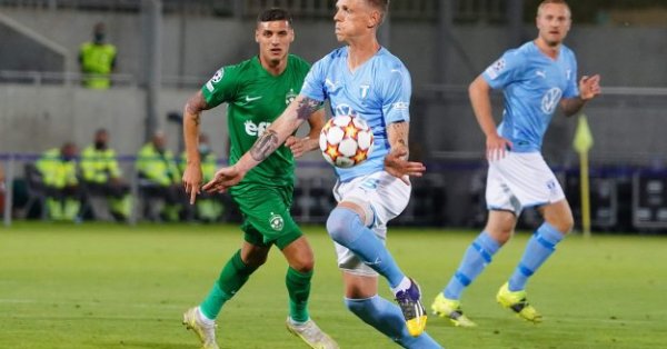 Не пиленцето а орелът кацна на рамото на Лудогорец но