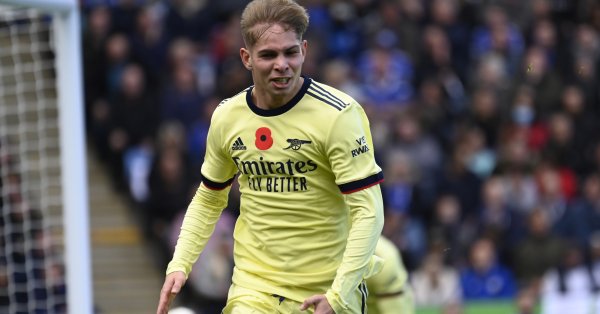 Арсенал продължи с отличното си представяне и срази Лестър с