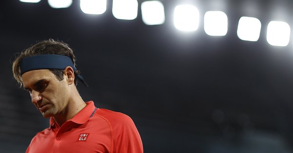 Бившият номер 1 в света Роджър Федерер се оттегли от