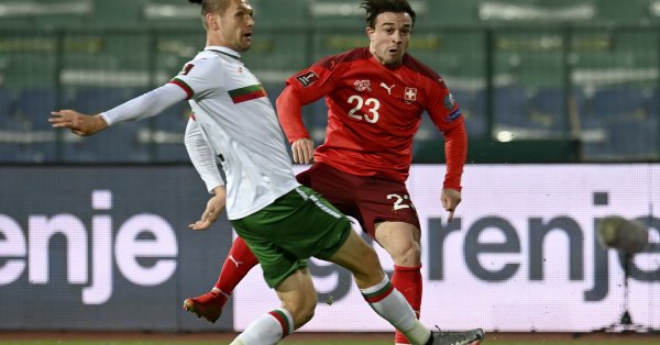 Страхил Попов игра пълни 90 минути за Хатайспор при драматичното равеството