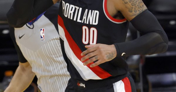 Кармело Антъни и Джеймс Хардън продължиха да се изкачват в