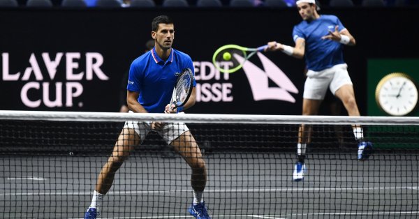 Джокович пласира 6 аса по време на мача Шампионът на