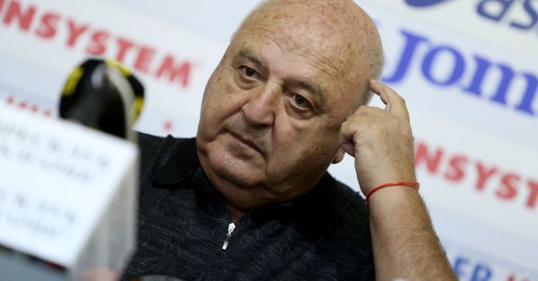 Президентът на Славия Венцеслав Стефанов е бил приет в болница