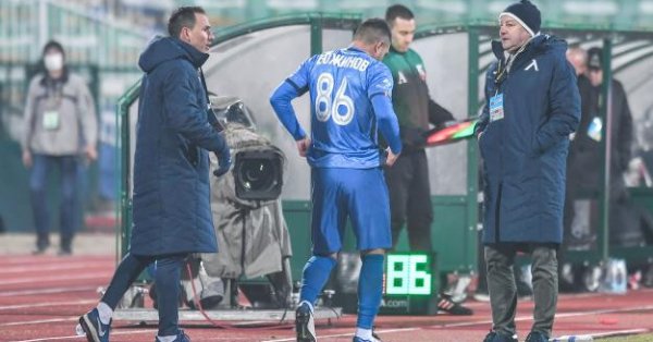 Треньорът на Левски Славиша Стоянович няма да може да води