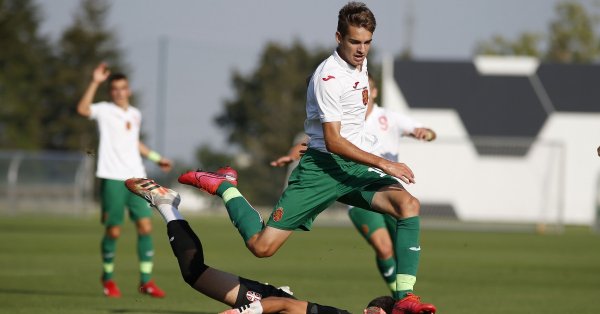 Българският национален отбор по футбол за юноши до 17г. победи
