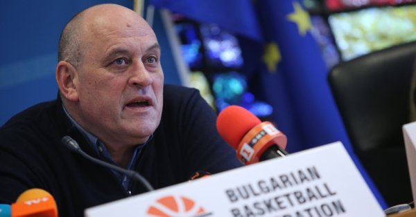 Селекционерът на българския национален отбор по баскетбол Росен Барчовски призова