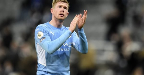 Последните 10 срещи на Ман Сити във всички турнири Общо