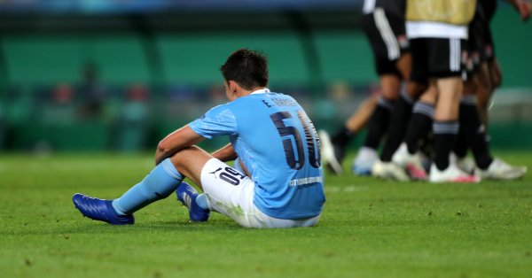 Новият треньор на лос кулес Роналд Куман иска сериозно да преустрои тима