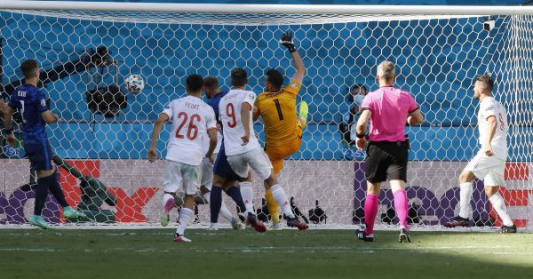Испания унижи Словакия в последния си мач от груповата фаза