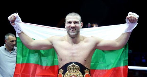 Тервел Пулев няма поражение в 15 мача на професионалния ринг