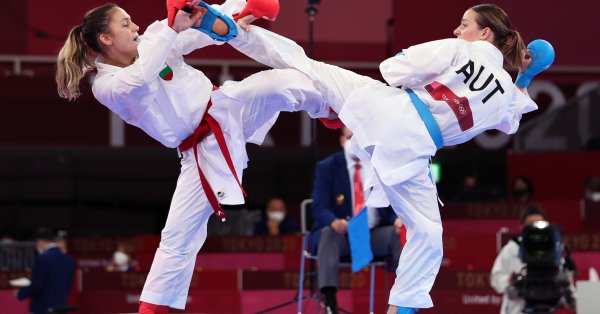 Олимпийската шампионка Ивет Горанова и Васил Ривов се класираха за
