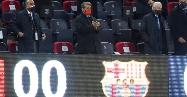 Жоан Лапорта спечели изборите за президент на Барселона, но все
