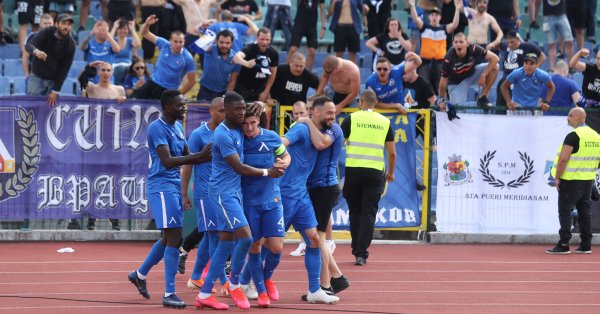 Към бразилеца има интерес от чуждестранни клубове като един от