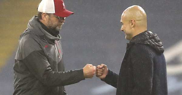 Сити се бори за трофеи на няколко фронта като във