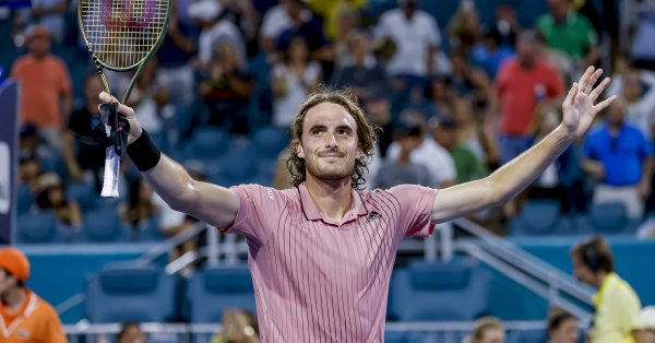 Атинянинът загуби от Алкарас в пет сета на US Open