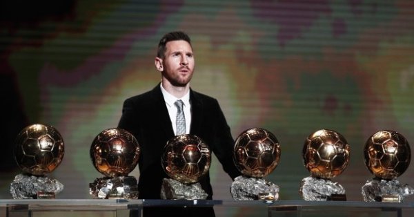 Златната топка една от най престижните награди в света на