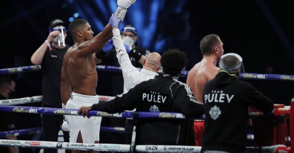 Така вероятността мега битката между Антъни Джошуа и Тайсън Фюри да