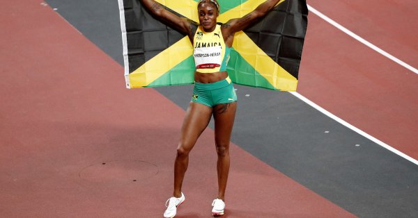 Илейн Томпсън Хера Ямайка направи златен олимпийски дубъл на 100 и