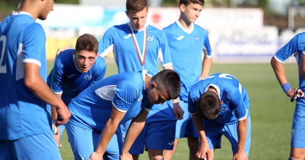 Юношите на Левски до 14 години победиха с 3 1 на