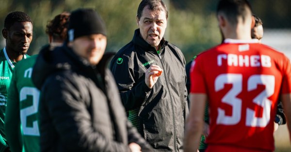 Припомняме че Левски не се раздели по особено цивилизован начин