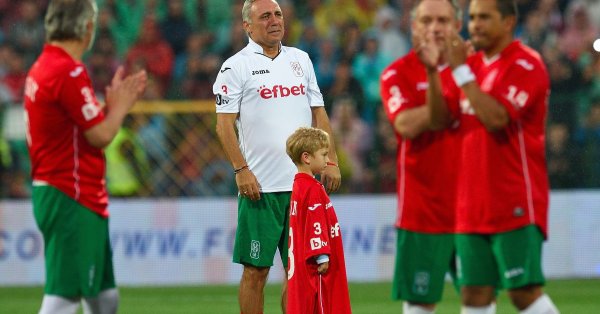 Христо Стоичков се превърна в поредната футболна легенда, която изрази