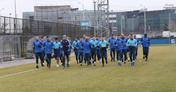 Той ще премине кратка карантина заради коронавируса след което ще