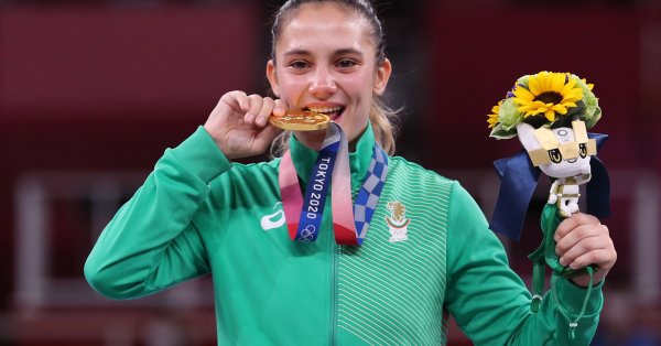 Горанова спечели олимпийската титла по карате в дисциплината кумите при