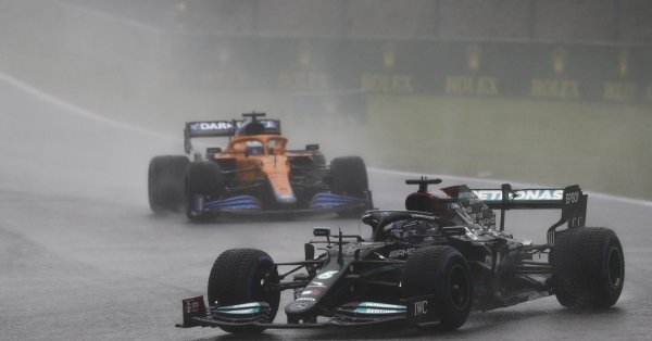 Световният шампион във Формула 1 Люис Хамилтън обяви случилото се