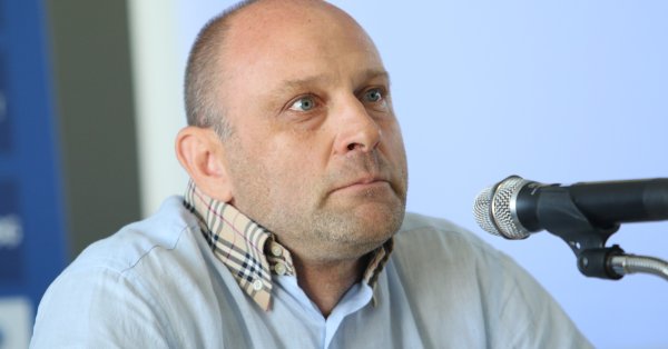 За мен е такава ситуацията Още помня как за юбилея