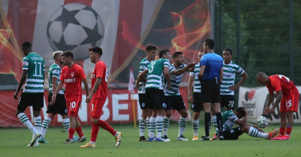 Още един нов играч е чакан на Тича през тази