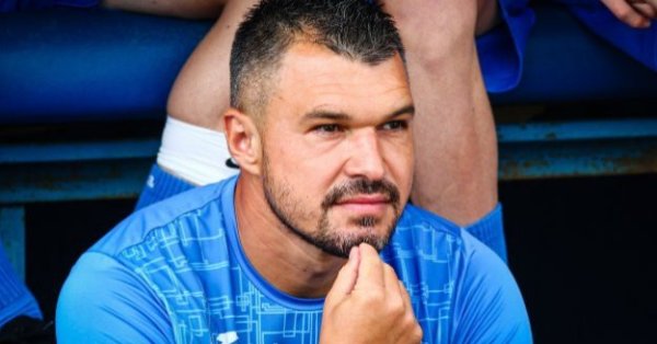 Нападателят Валери Божинов иска да продължи да играе за Левски