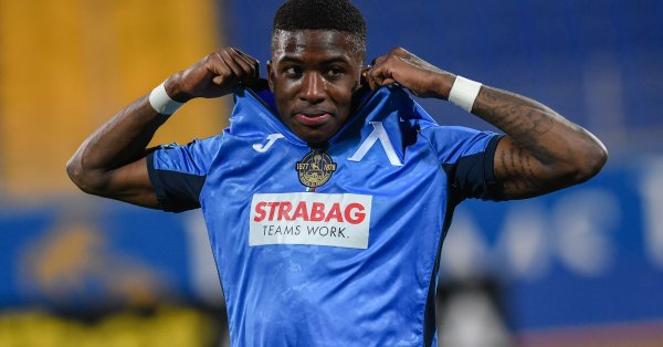 От Ди Си Юнайтед ще направят последен опит за привличането