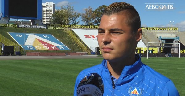 Временният треньор на сините Живко Миланов все още обмисля колко