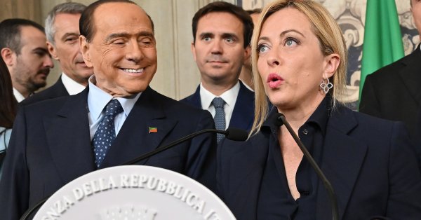 Но това което Берлускони каза в шеговит тон беше прието
