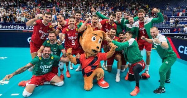 Българският национален отбор по волейбол излиза за 1 8 финалния си мач