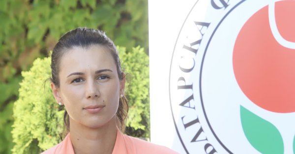 Цветана Пиронкова вече очаква сезона на любимата си тревна настилка