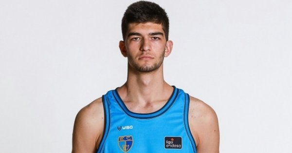 Българинът Емил Стоилов записа първите си точки в едно от