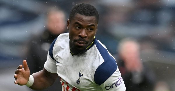 Защитникът на Тотнъм Серж Орие обяви че няма да поднови