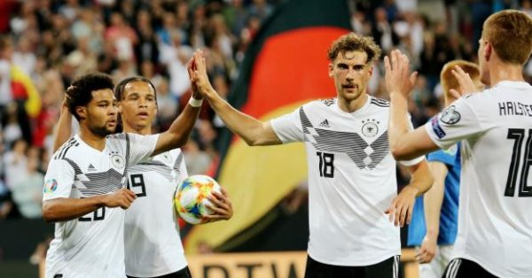 Германия Лихтенщайн квалификационна среща за Мондиал 2022 Стадион Фолксваген