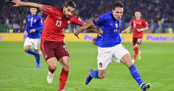 Северна Ирландия приема Италия в световна квалификация Формата на Северна