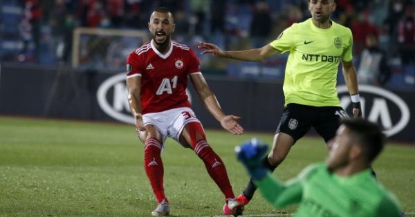 По принцип нищо не ни притеснява Играем го на 100