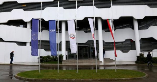 Този сезон ще има изпадащ отбор според последната информация от