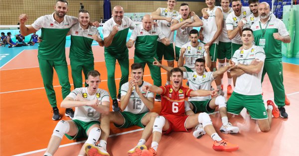 Русия е първият съперник на България в група F в