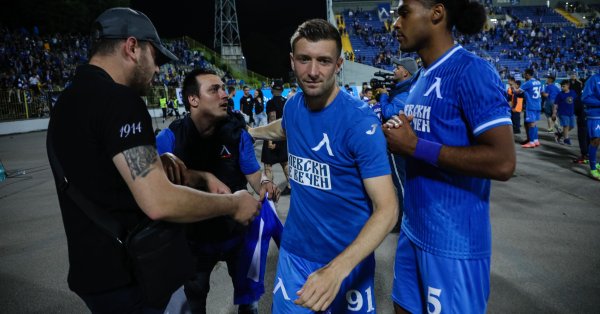 Михайлович напусна Герена след края на сезона след като договорът