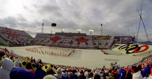 Петнадесетите зимни олимпийски игри се провеждат в Калгари Канада от