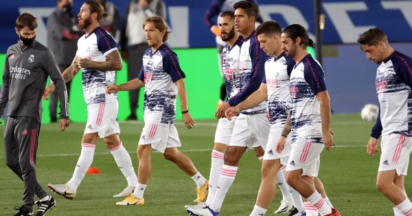 Варан влиза в последните 18 месеца от своя договор и