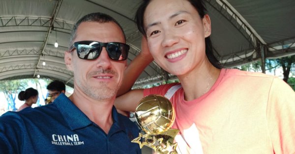 Българският треньор Милко Георгиев изведе женската двойка на Китай до
